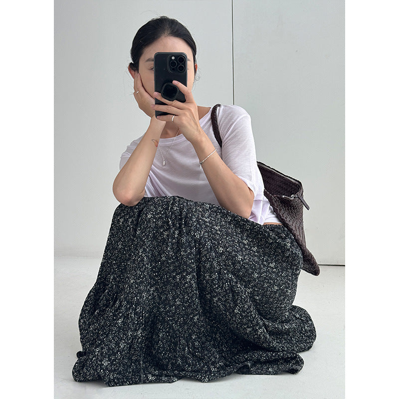 Dame afslappet oversized T-shirt lavet af høj kvalitet bomuldsblanding med bred rund halsudskæring Stilla