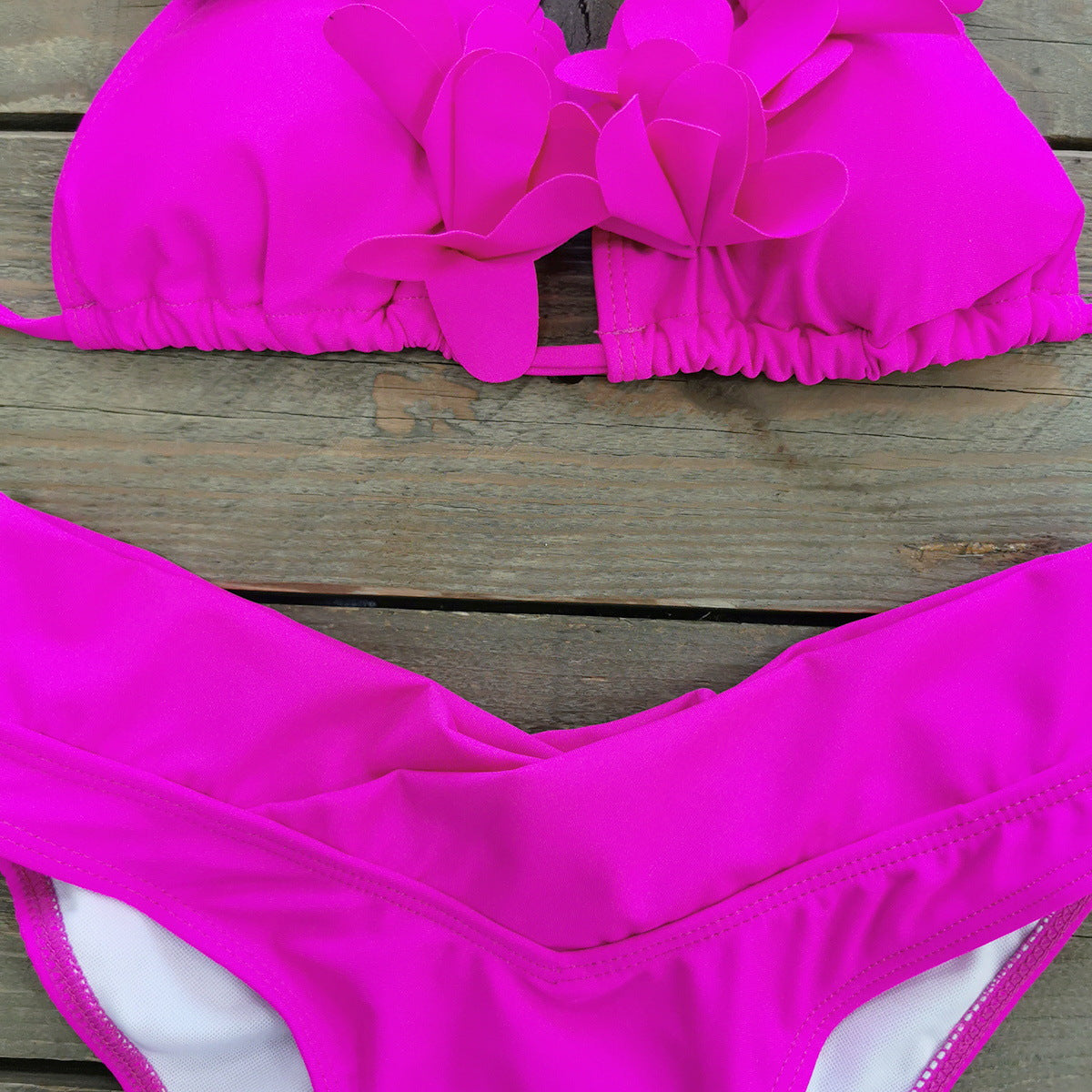 Dame bikini sæt med florale applikationer og høj taljesnit Stilla