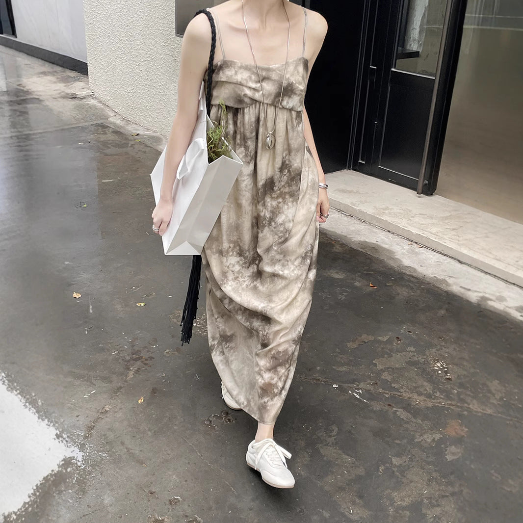 Dame afslappet maxikjole med fine stropper og unikt batikmønster Stilla