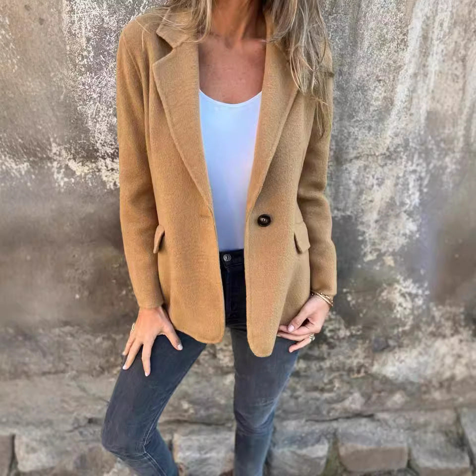 Dame elegant blazer med moderne snit og praktiske lommer Stilla
