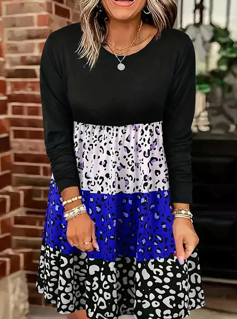 Dame afslappet kjole med farverigt dyremønster og lange ærmer Stilla