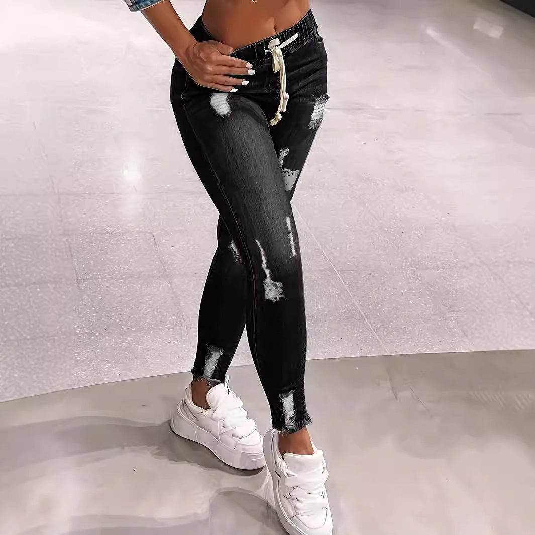 Dame Jeansleggings med afslappet pasform og fashionable destroyed-detaljer Stilla