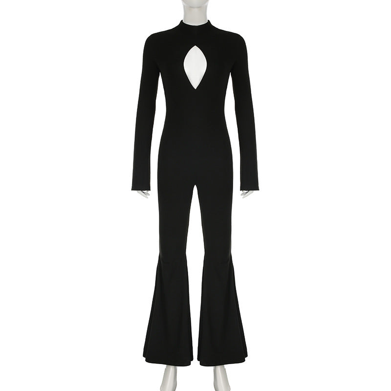Dame figursyet jumpsuit med flot udskæring og vidde ben Stilla