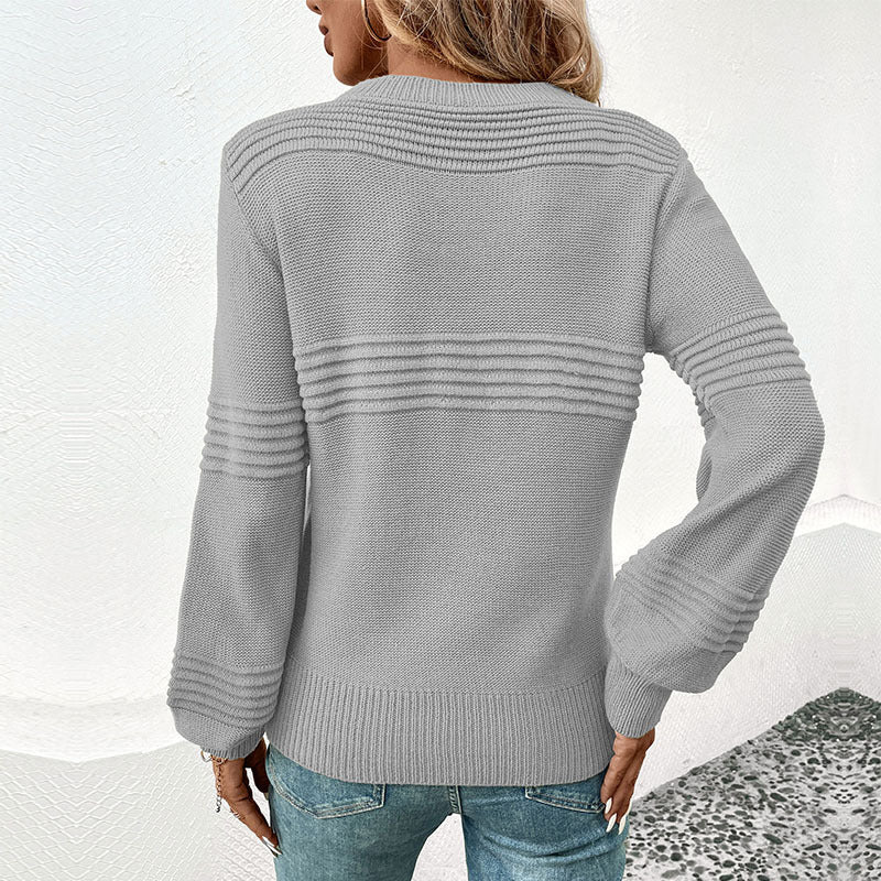 Dame eksklusiv strikket pullover med struktureret design Stilla
