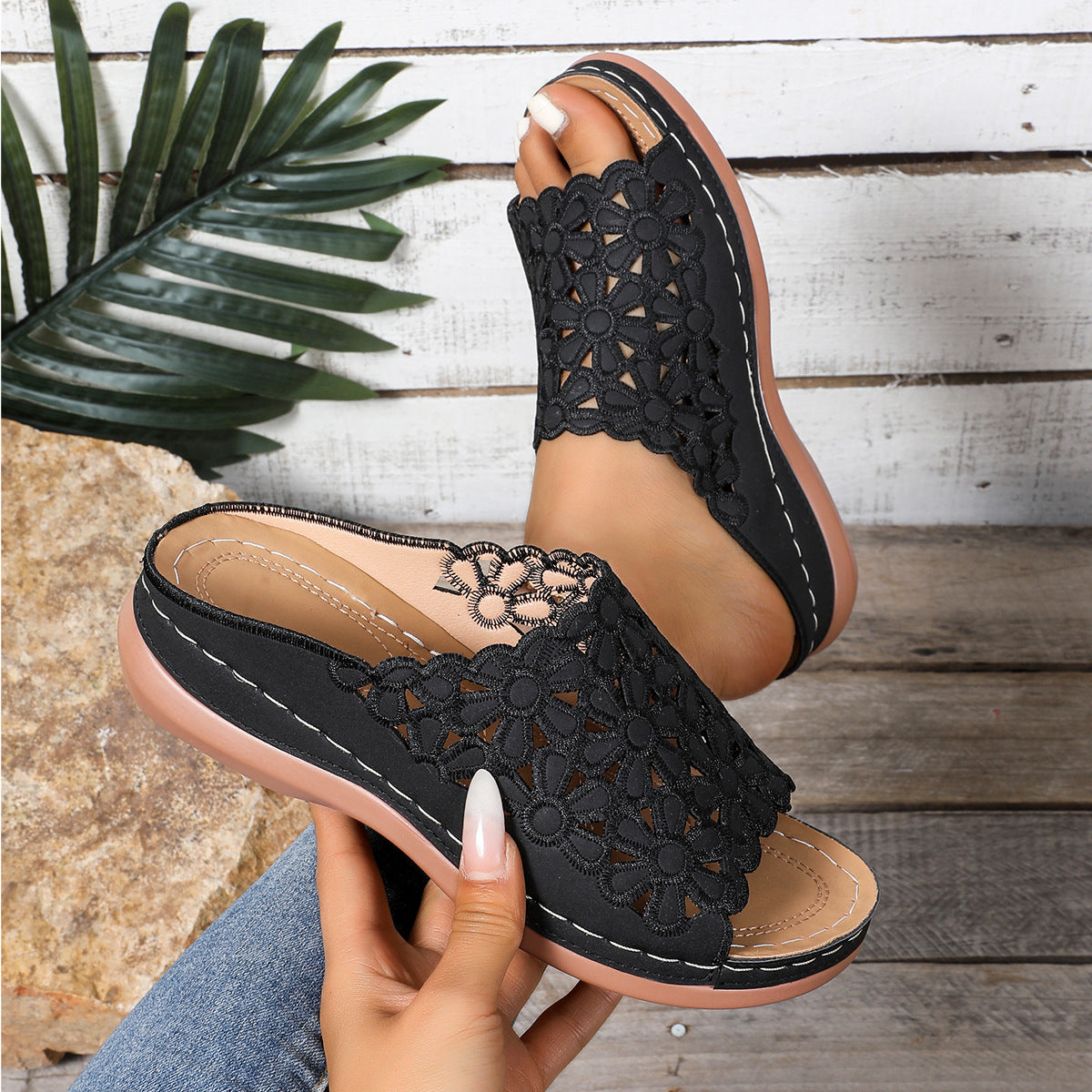 Dame mode pantofler med blomster broderier Stilla