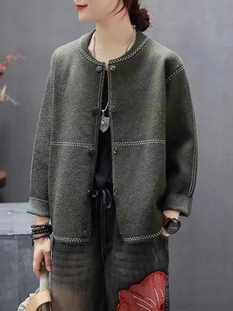 Dame afslappet Cardigan med kunstnerisk sømførelse og elegante knapdetaljer Stilla