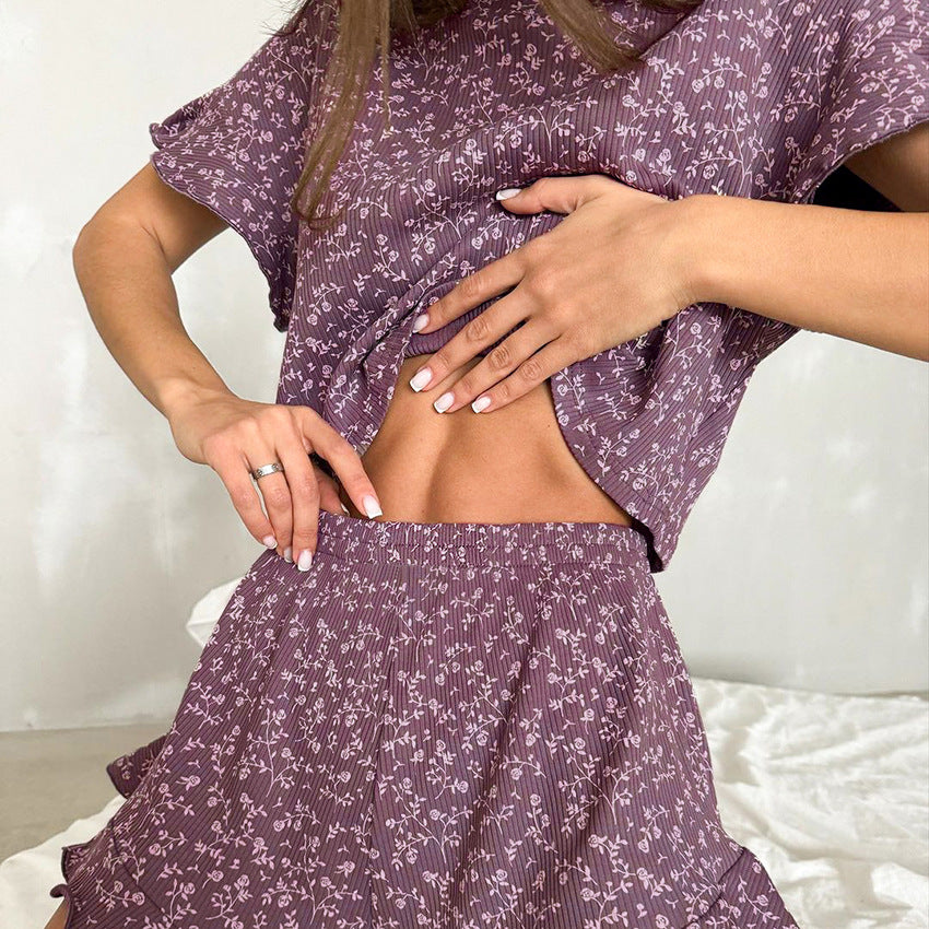 Dame afslappende Top- og shorts-sæt med legende blomsterprint og voluminøse ærmer Stilla