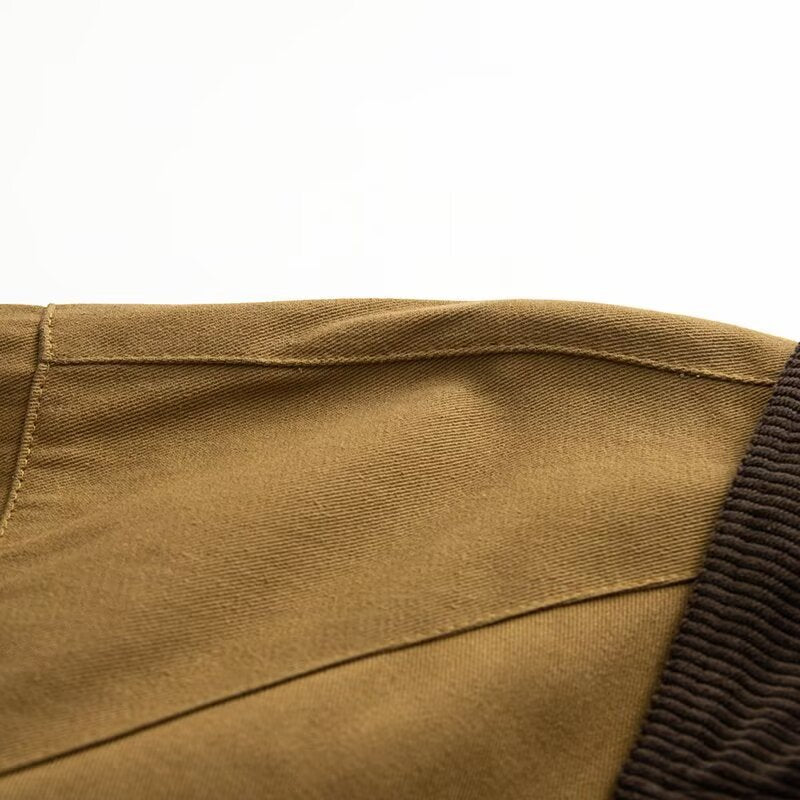 Dame afslappet overgangsjakke med praktiske klaplommer Stilla