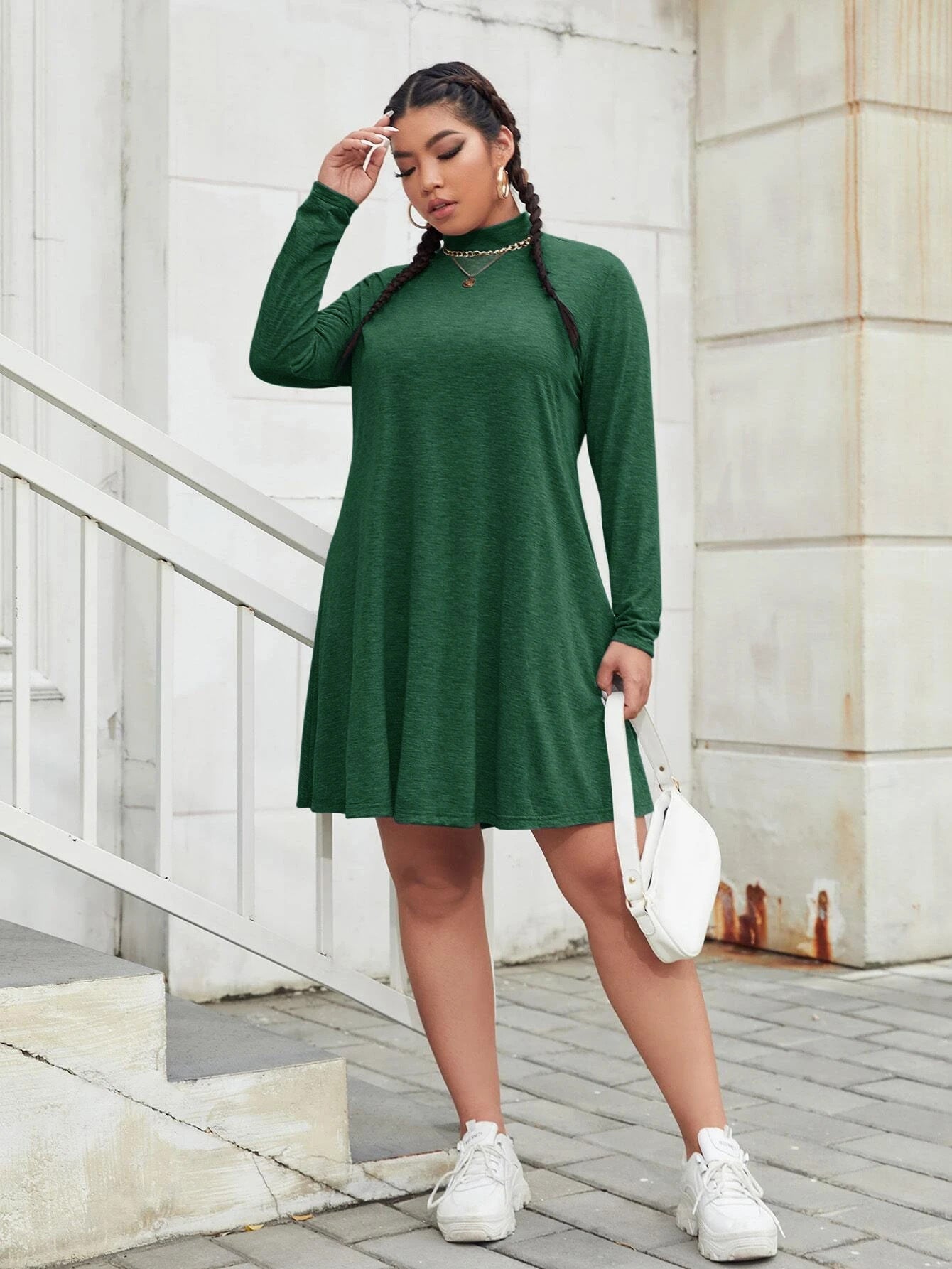 Dame afslappet Jersey Kjole med høj krave og svingende kant Stilla