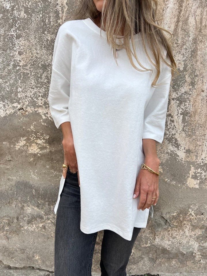 Dame afslappet lang skjorte med side slids og halve ærmer Stilla