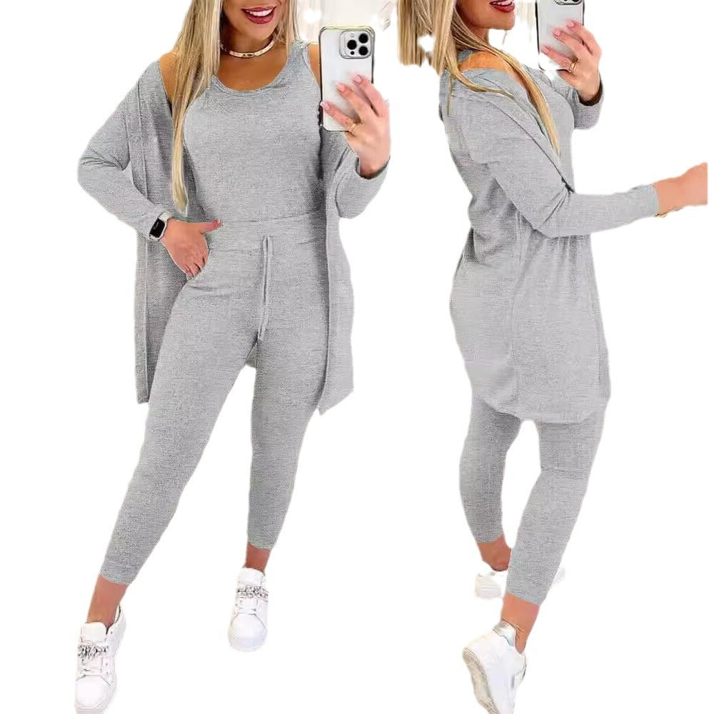 Dame afslappet og stilfuldt lounge-sæt med bredt top og slank bukse Stilla