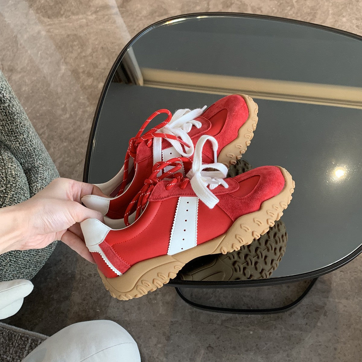 Kvinder retro-inspirerede sports sneakers med struktureret sål Stilla