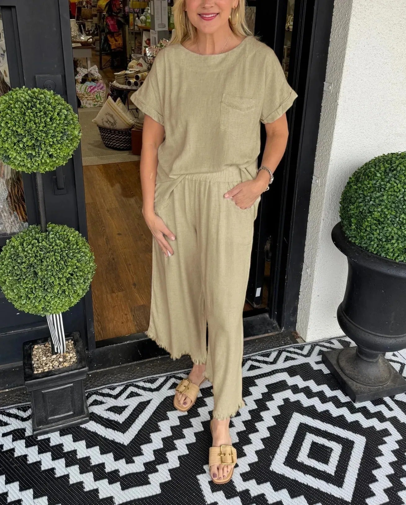 Dame Casual Jumpsuit med sidelæss puffærme og elastisk taljebånd Stilla