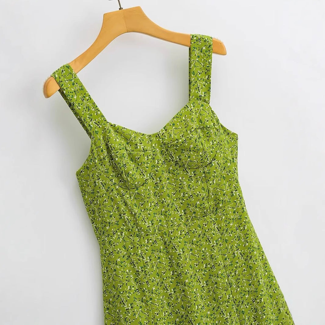 Dame A-linje kjole med raffinerede stropper og flatterende design Stilla