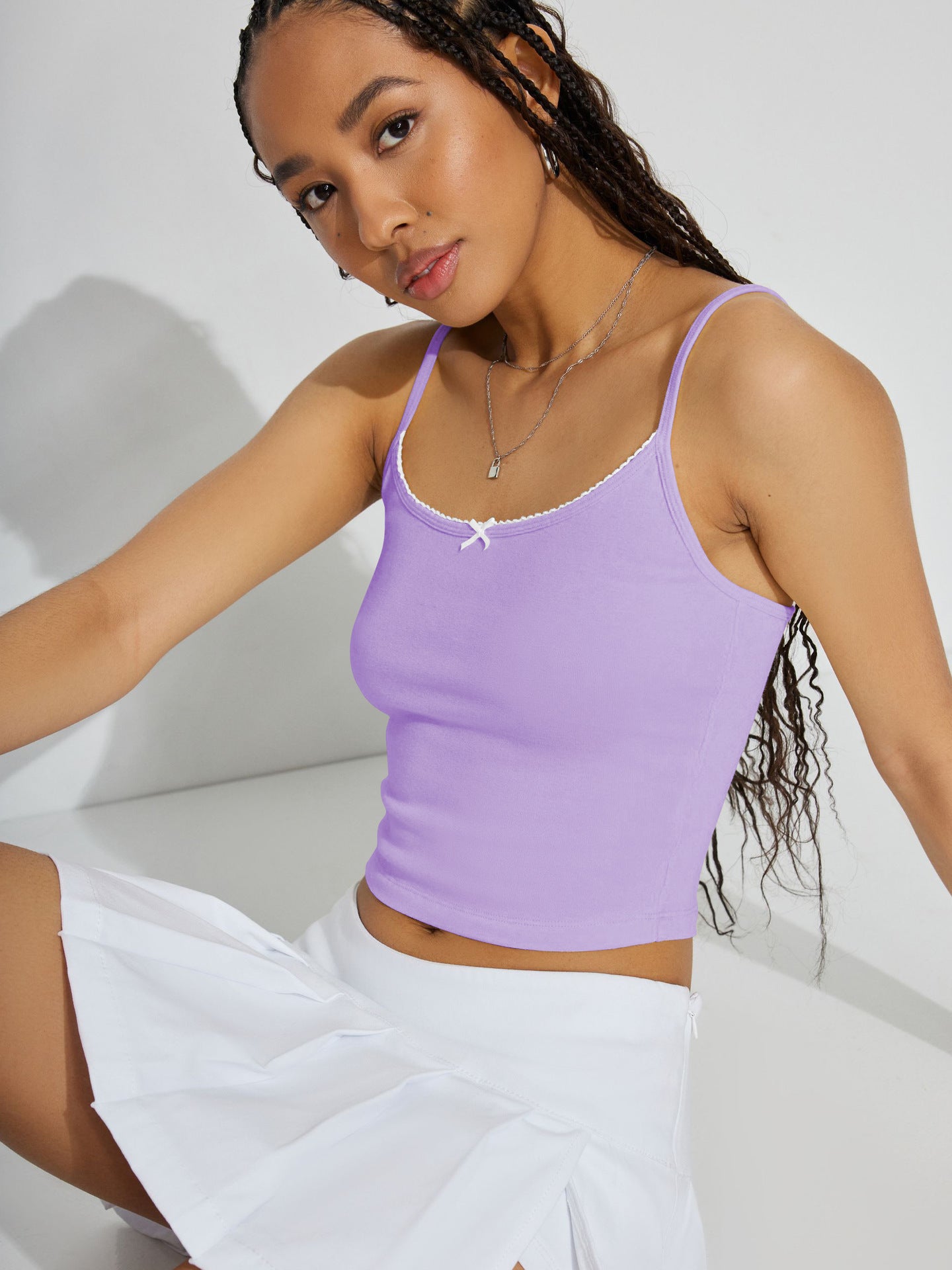 Dame Crop-Top med spidse stropper og raffineret detalje Stilla