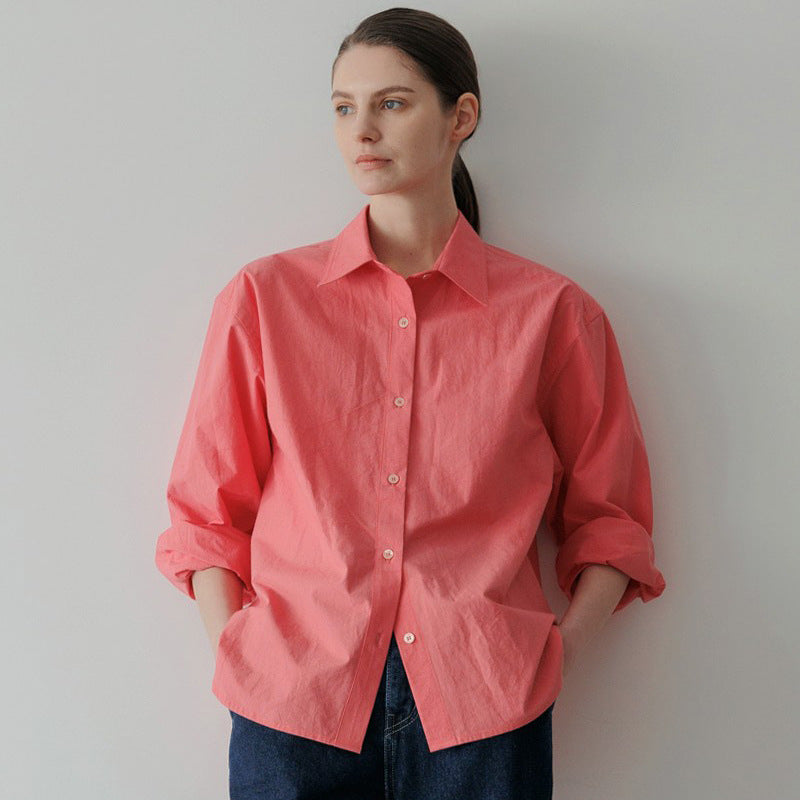Dame afslappet oversized skjorte med elegant snit og stilfulde detaljer Stilla