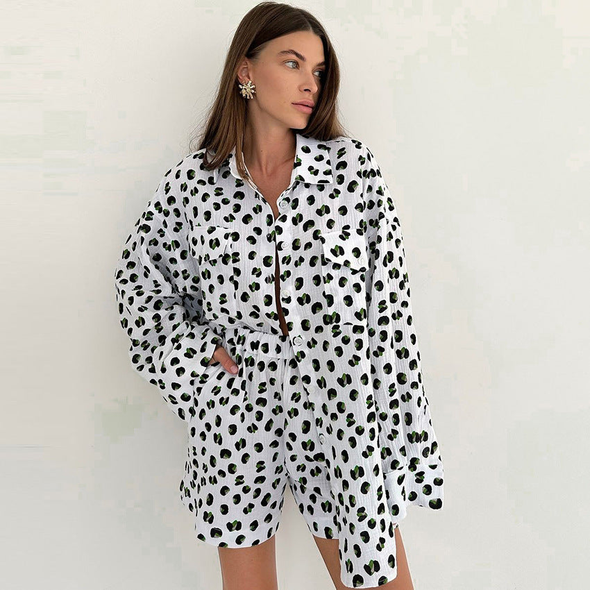 Dame afslappet kortærmet skjorte og shorts sæt med moderne leo mønster Stilla