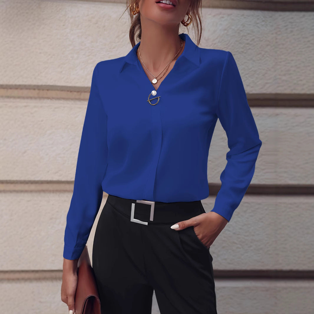 Dame Elegant Bluse med smidig tekstur og detaljeret knapliste Stilla