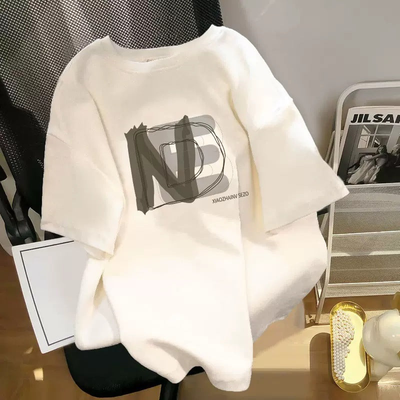 Dame Oversized T-shirt med kreativ grafisk print Stilla