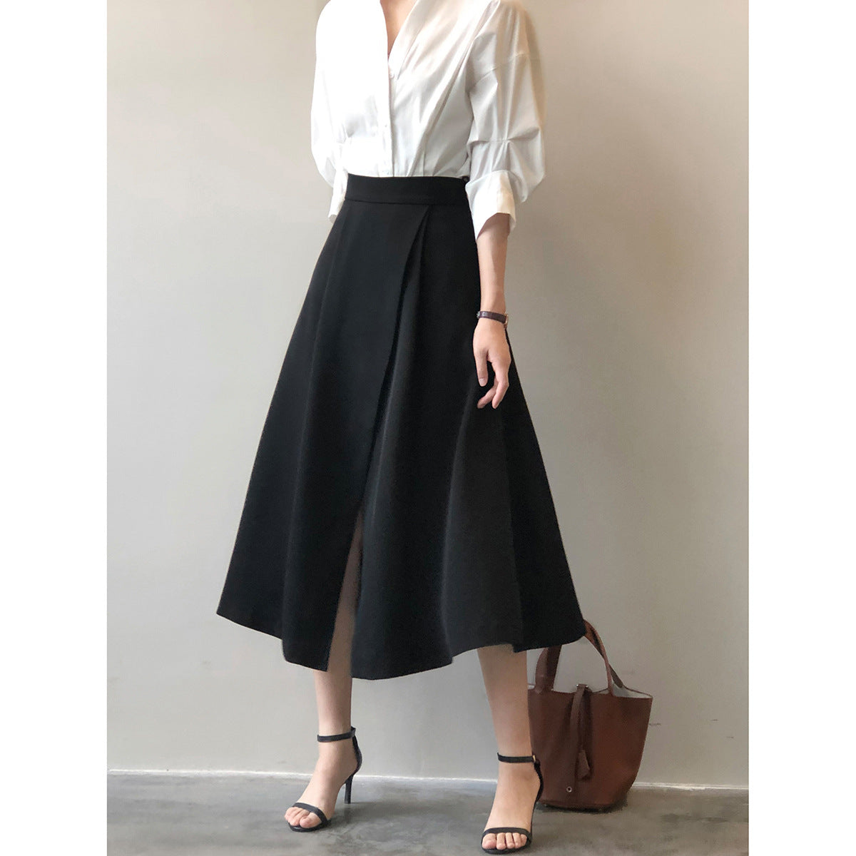 Dame elegant blyantskjorte med mode split og tætsiddende design Stilla