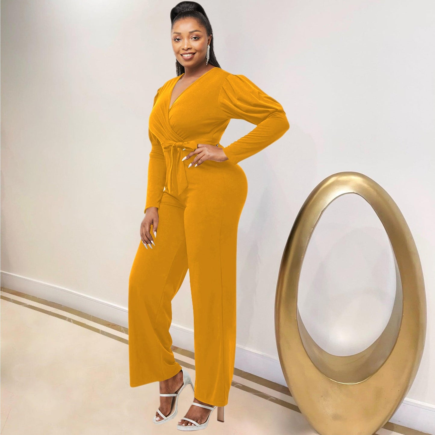 Stilla | Elegant Langærmet V-hals Bælte Jumpsuit