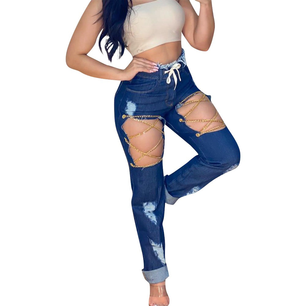Dame Destroyed Jeans med trendy Cut-Outs og kædedetaljer Stilla
