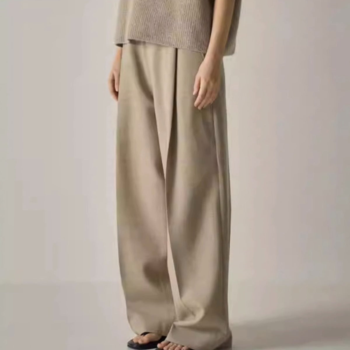 Dame elegant bundfaldenbukser med bredt ben og bindebælte Stilla