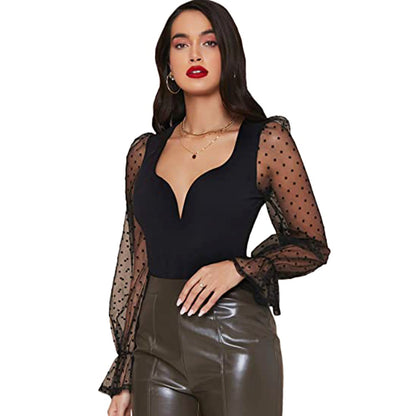 Dame bodysuit med dyb V-udskæring og elegante puffærmer Stilla