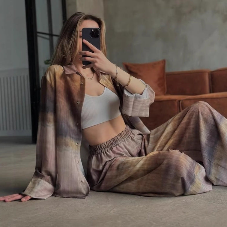 Dame Elegant og afslappet jumpsuit-sæt med højhalset krave og bredt ben Stilla