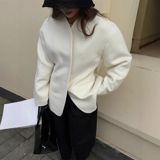 Dame afslappet blazer lavet af kvalitetsmateriale Stilla