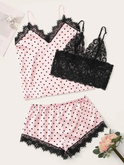 Dame natkjoler sæt med spidsbort og prikker Stilla