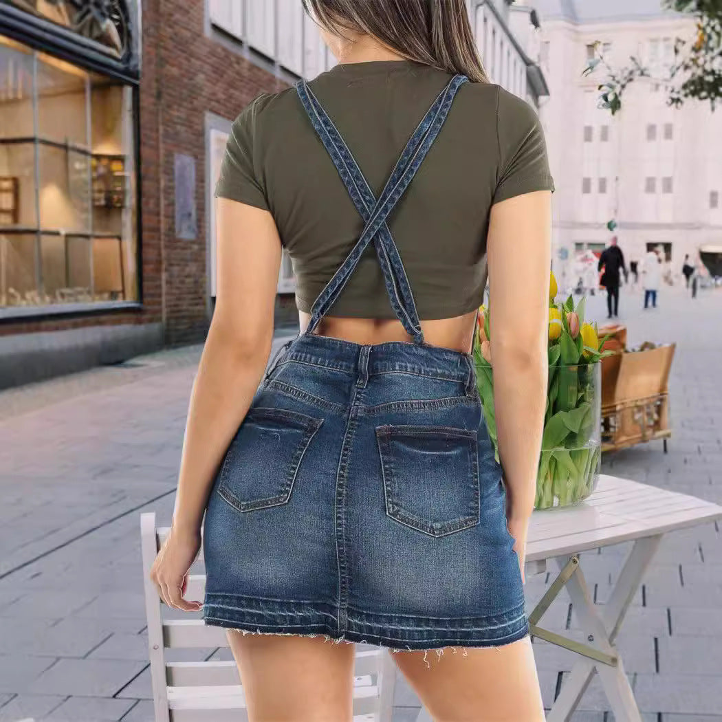 Dame Denim-forklædekjole med knapdetaljer og frynser Stilla