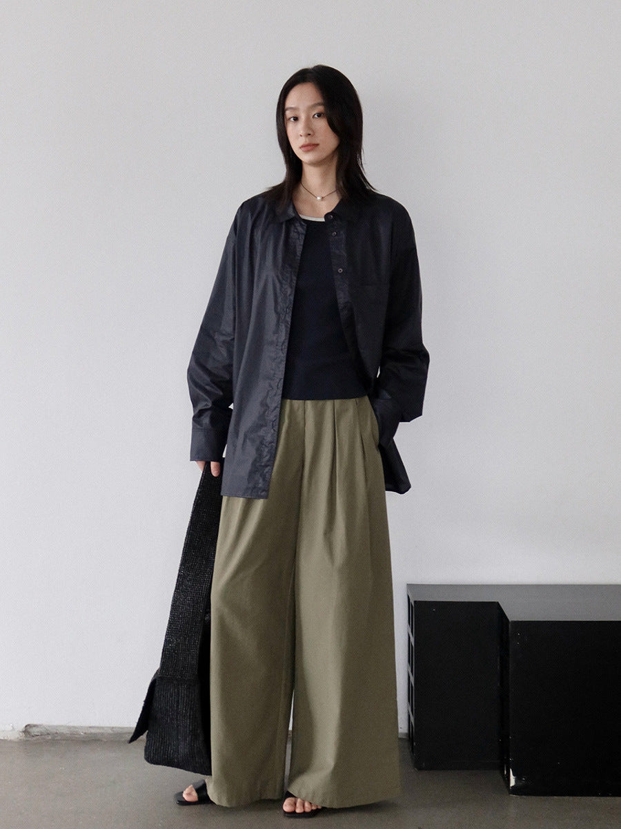 Dame afslappet bluse med moderne snit og praktisk brystlomme Stilla