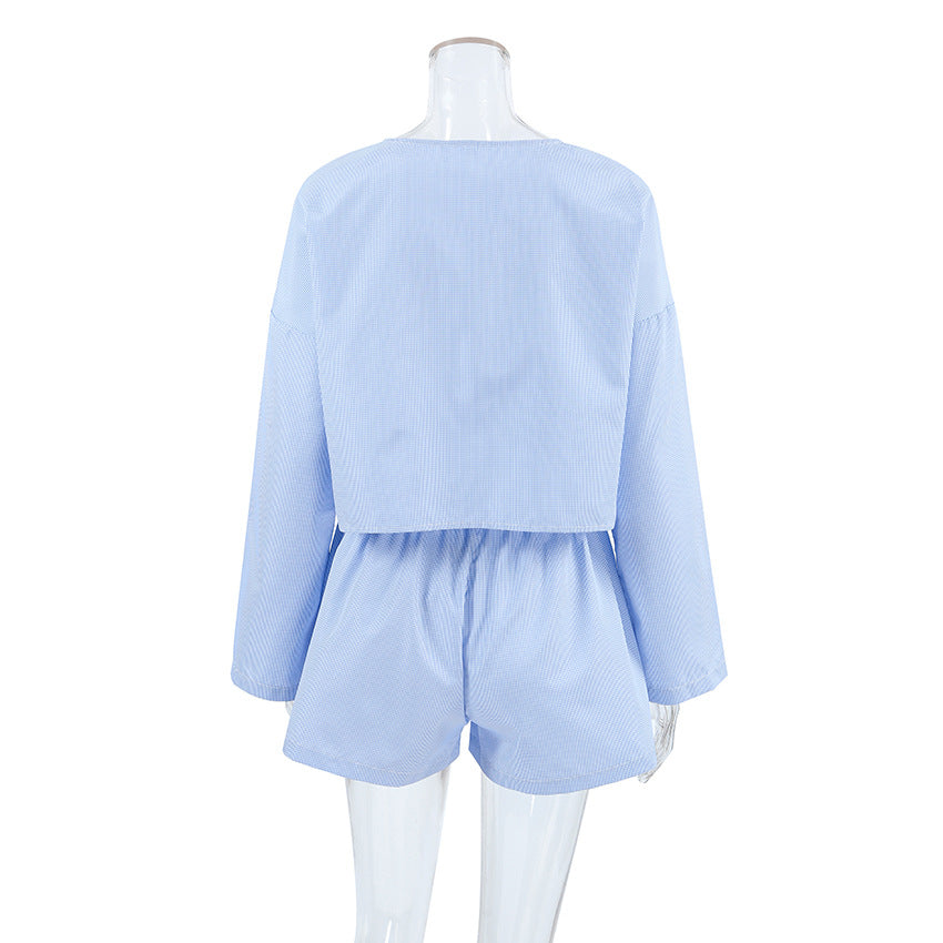 Dame afslappet cropped bluse- og shorts-sæt med vidde skårne ærmer og knapdetaljer Stilla