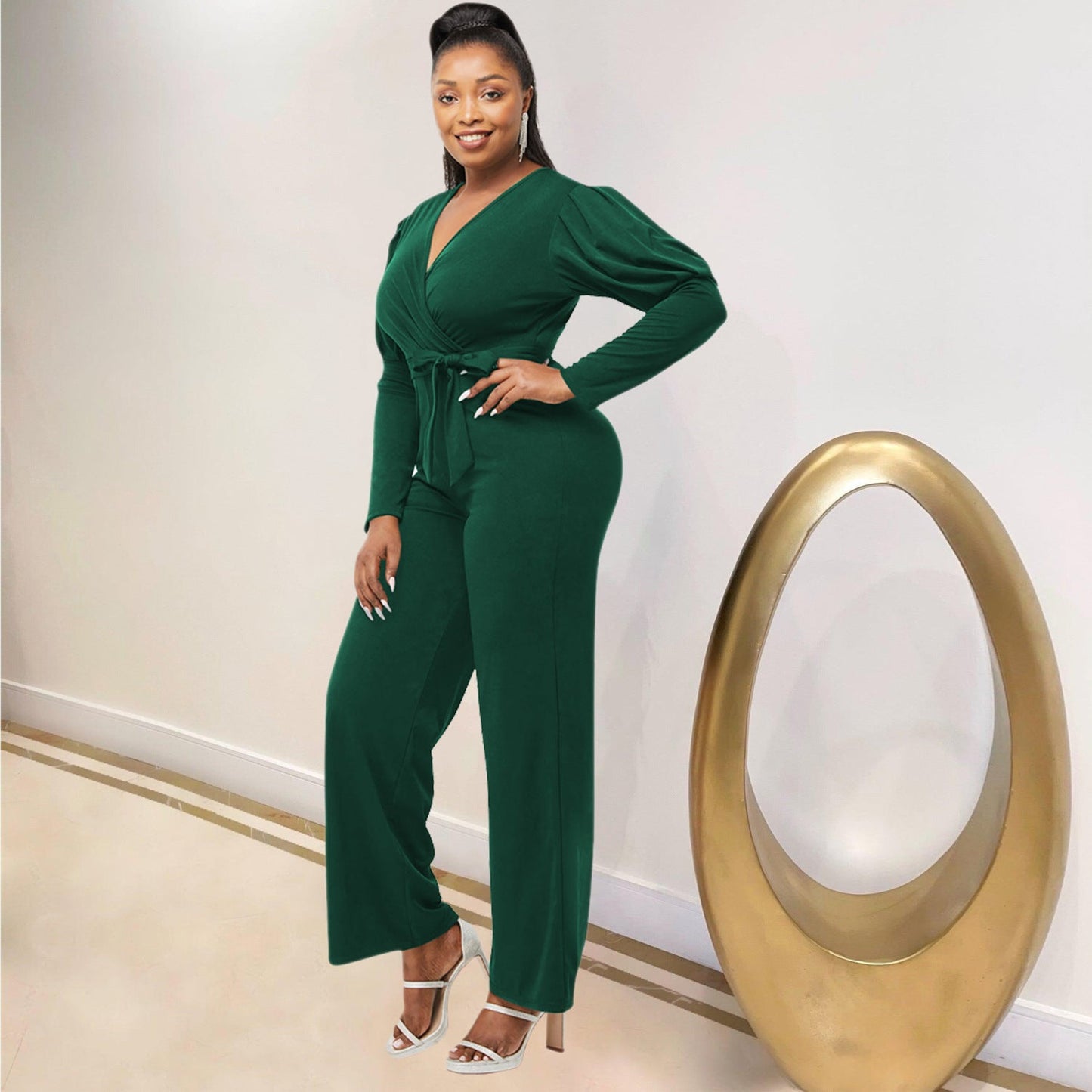Stilla | Elegant Langærmet V-hals Bælte Jumpsuit