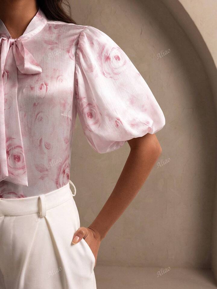 Dame elegant bluse med blomstertryk Stilla