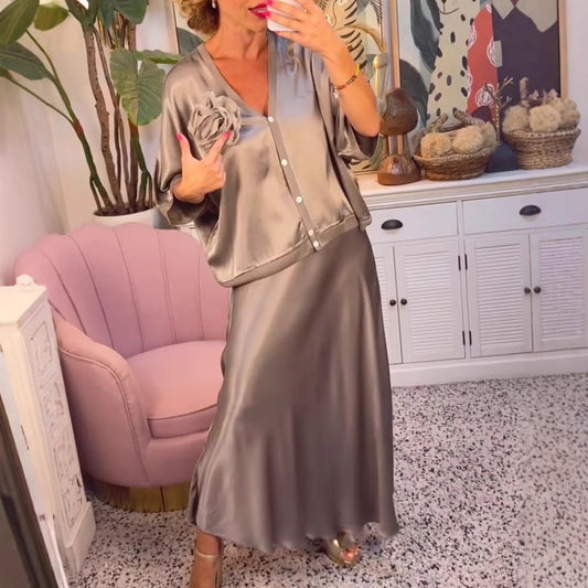 Dame elegant satin-jumpsuit med brede ærmer og dekorativ knaplukning Stilla