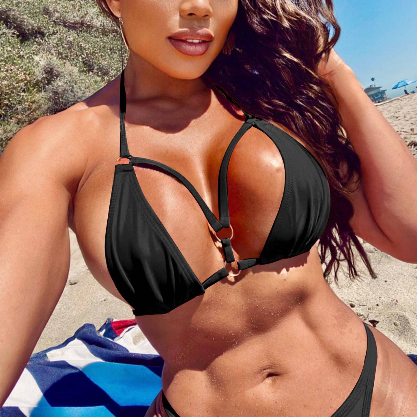 Dame Triangel-Bikini-Sæt med chic bære-system og elegante accent-detaljer Stilla