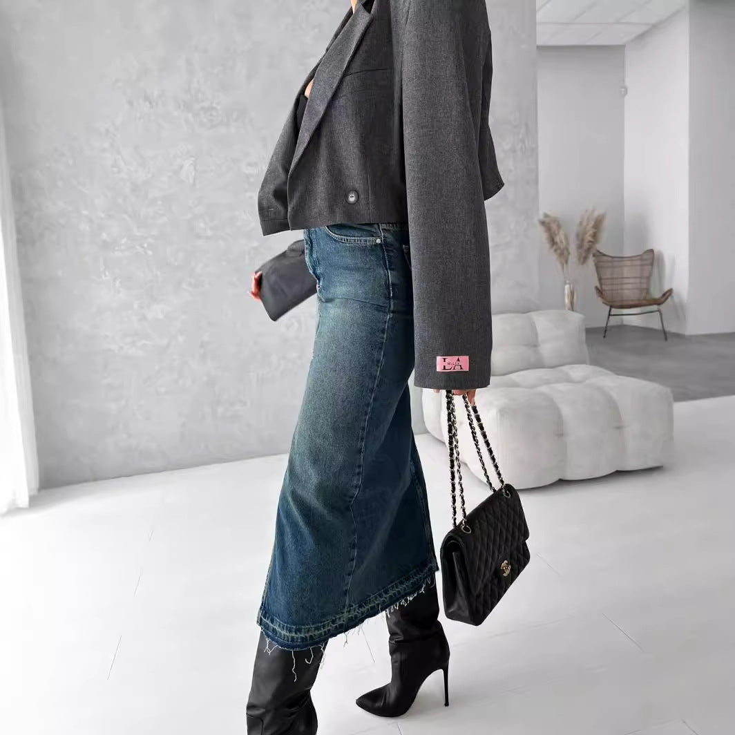 Dame Denim-midi nederdel med høj split og frynset akcenter Stilla