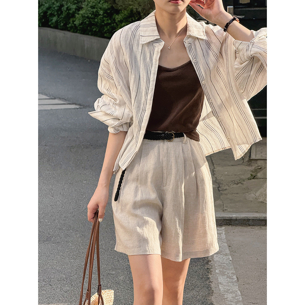 Dame afslappet linned bluse med asymmetrisk kant og elegante striber Stilla