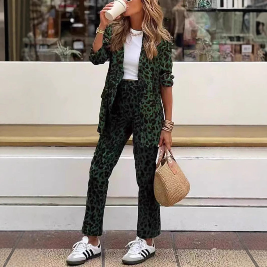 Dame Elegant Animal-Print Jumpsuit med talje Stilla