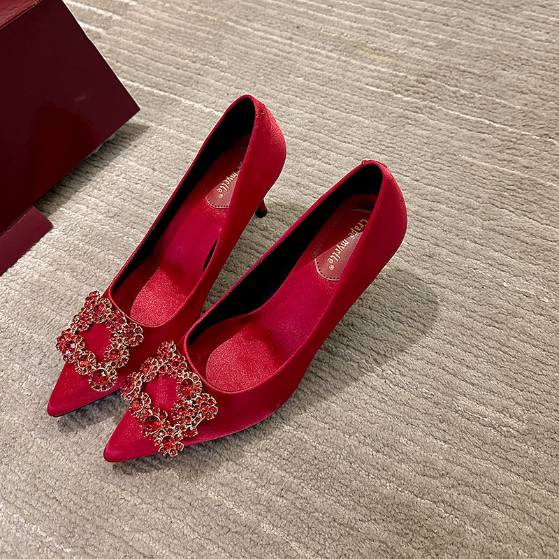 Dame elegante Pumps med strassbesat dekoration Stilla