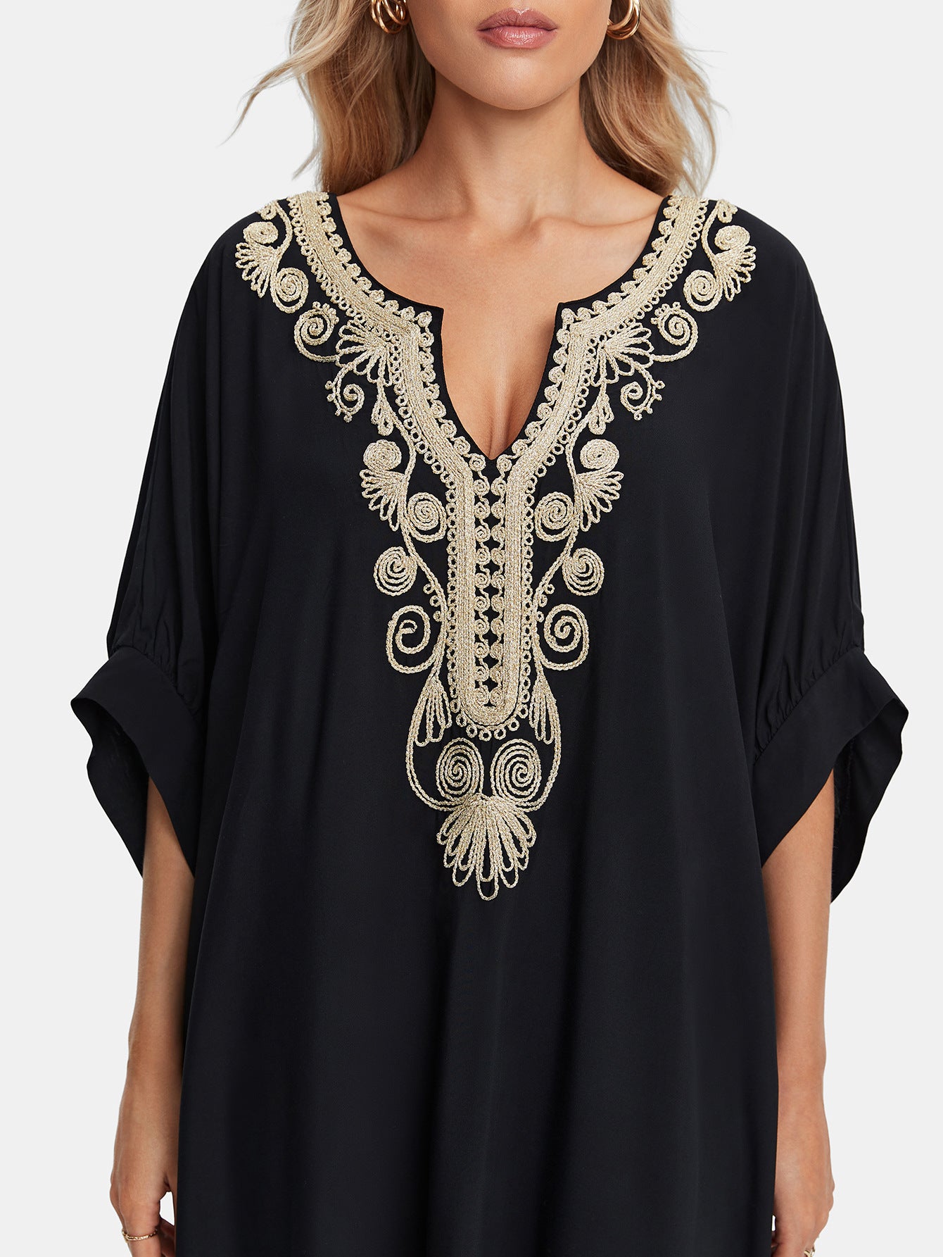 Dame elegant kaftankjole med kunstnerisk broderi Stilla