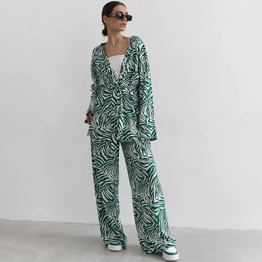 Dame elegant ensemble med zebra-print og talje-knude Stilla