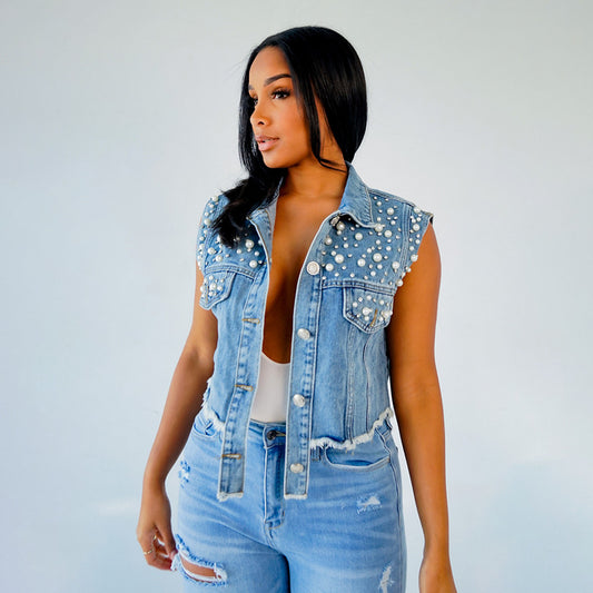 Dame moderigtig Denim-vest med perlebesatte detaljer Stilla