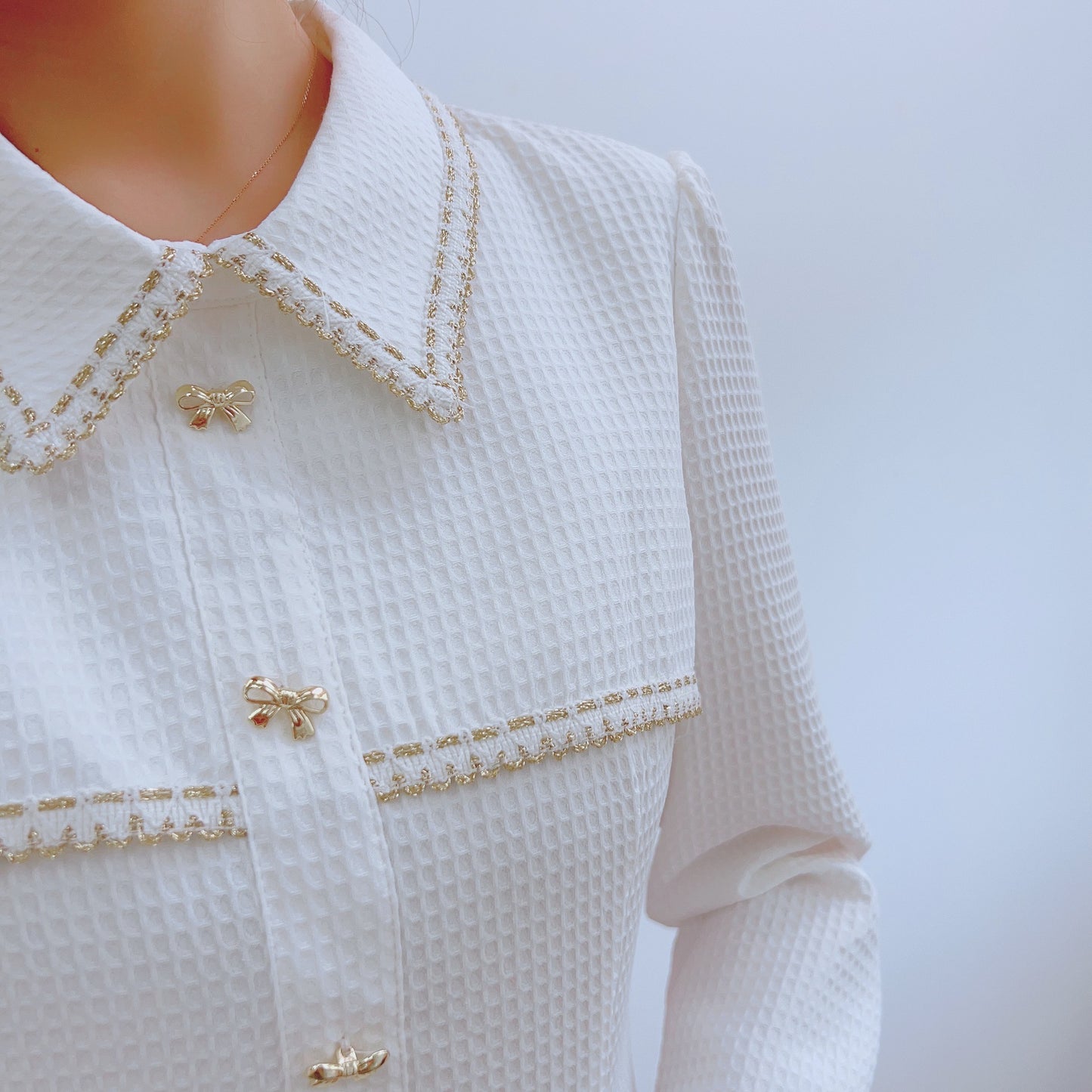 Dame Elegant Blazer-Kjole med struktureret design og smykkeknapdetaljer Stilla