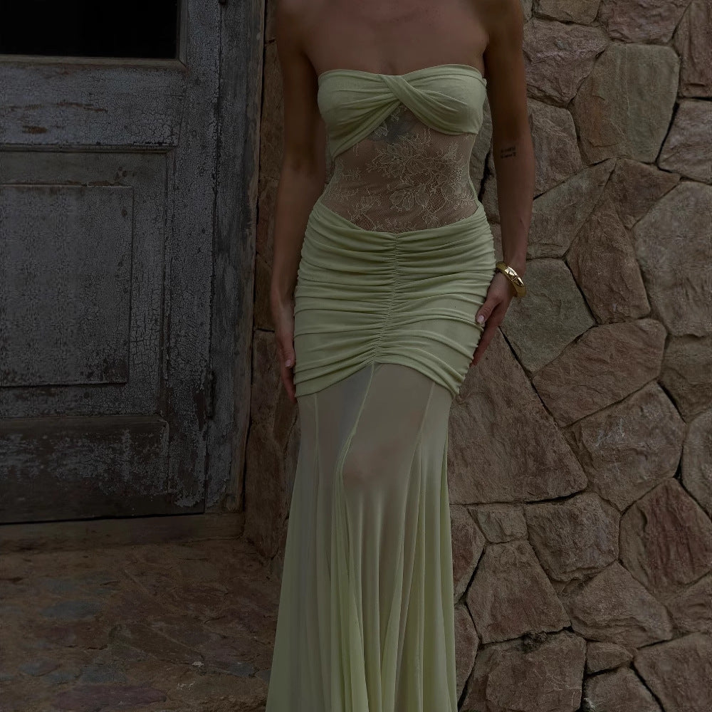 Dame Elegant aftenkjole med transparente indsatser og raffinerede flæsedetaljer Stilla