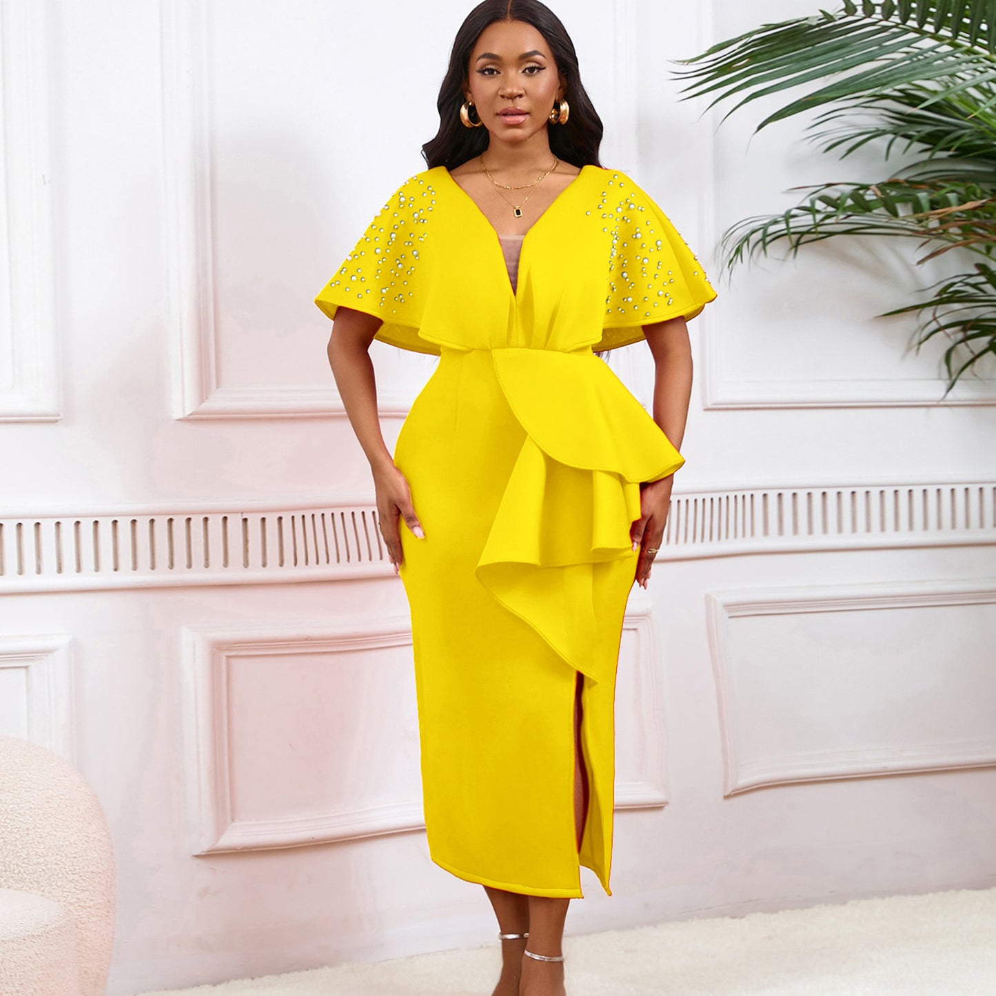 Dame Elegant aftenkjole med rynker og funklende detaljer Stilla