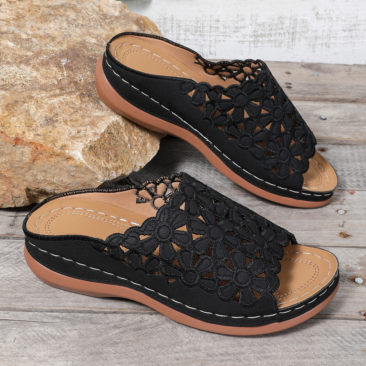 Dame mode pantofler med blomster broderier Stilla