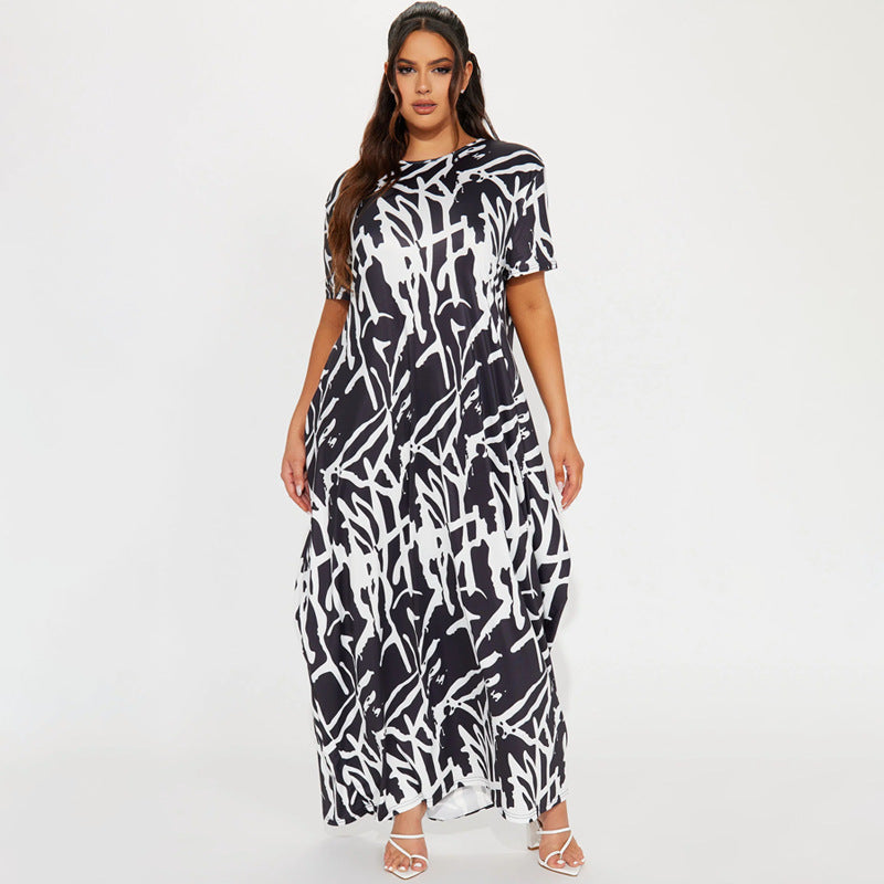 Dame Oversized Kjole i moderne Grafisk Design Stilla